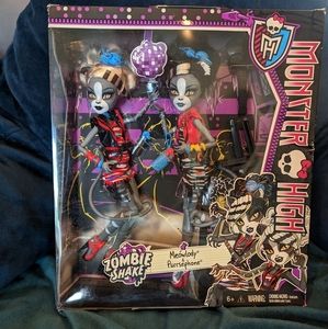 NIB Monster High Meowlody & Purrsephone Doll 2-Pack